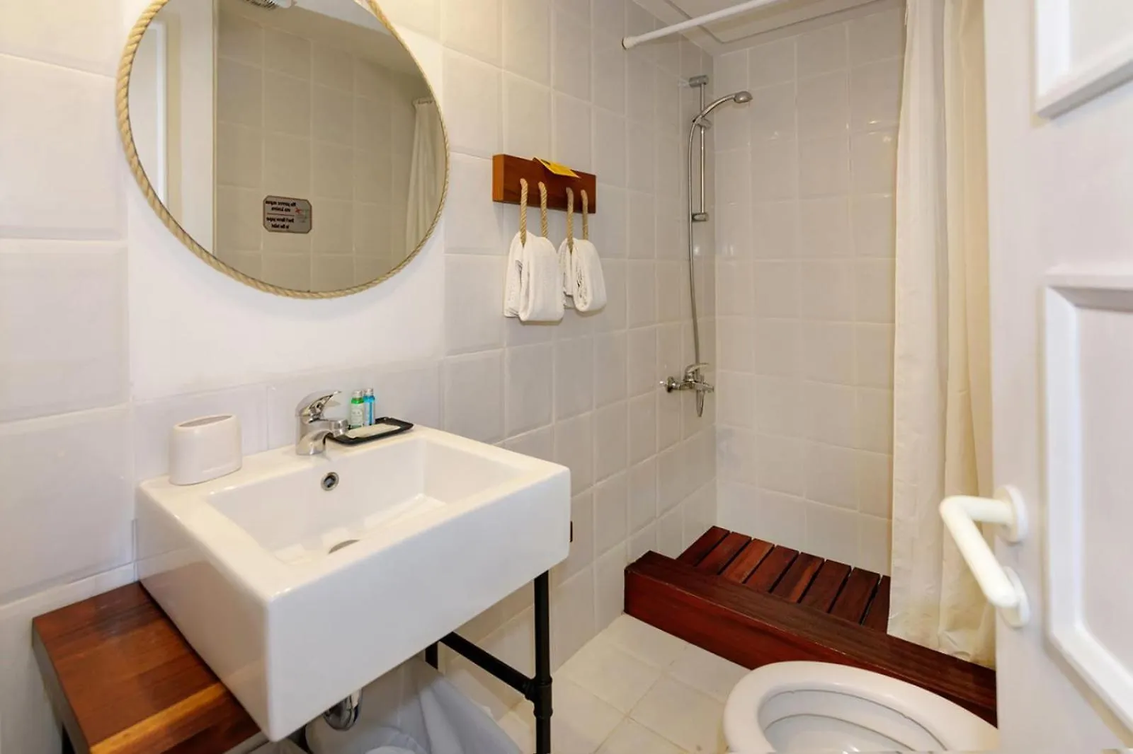 Nikiti Seafront Blue Apartman